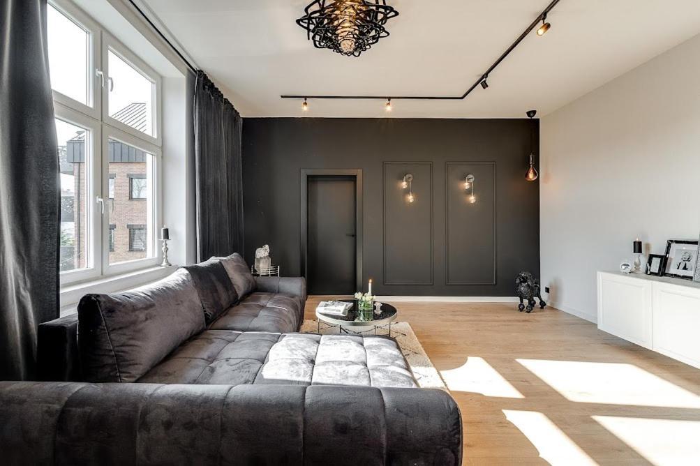 Jan III Sobieski - Luksusowy Apartament L Z Darmowym Prywatnym Parkingiem Gliwice Ngoại thất bức ảnh