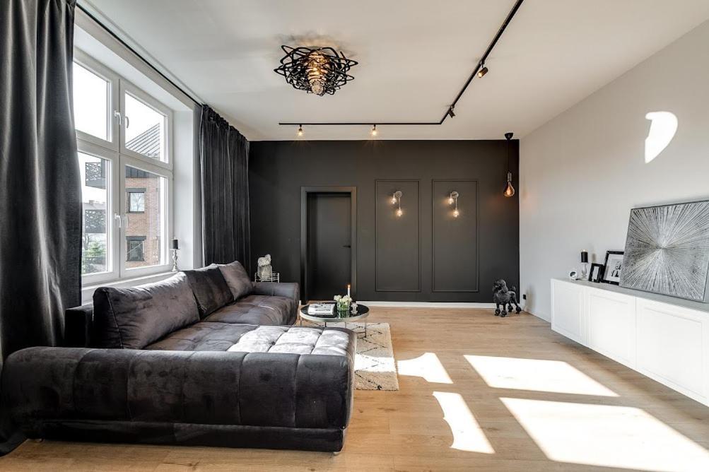 Jan III Sobieski - Luksusowy Apartament L Z Darmowym Prywatnym Parkingiem Gliwice Ngoại thất bức ảnh