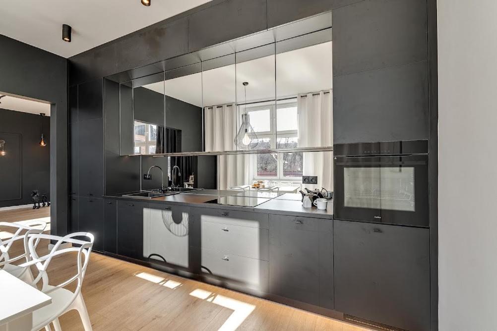 Jan III Sobieski - Luksusowy Apartament L Z Darmowym Prywatnym Parkingiem Gliwice Ngoại thất bức ảnh